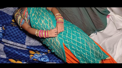 Desi step mom: Mami Bhanje - duro pusssy e anal sexo real desi quente...