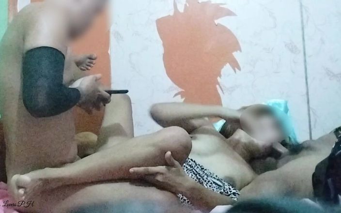 Pinay Viral Scandal: 3kant mmf cuckold make älskar att titta på sin fru knullas...