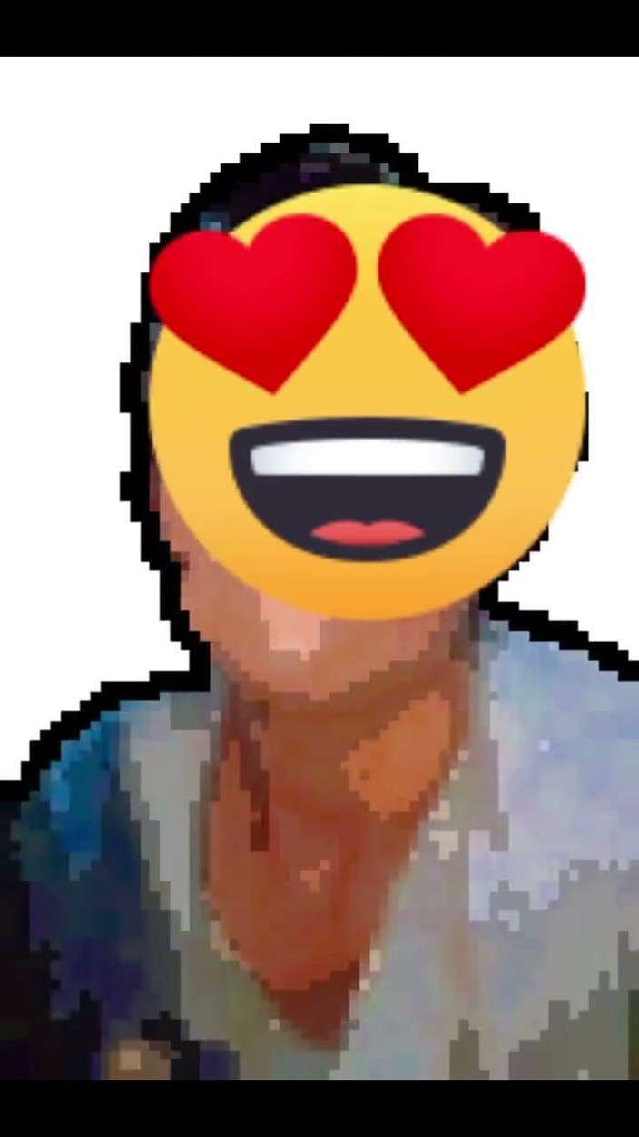anonymousperuviancouple: 大きな継母が大きくて太いキュウリとセックスしていて、彼女は自分の開いたお尻の証拠を送ってきました。