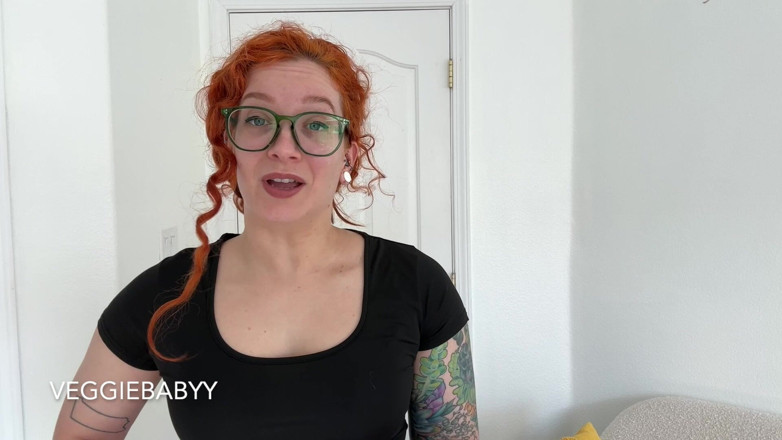 Veggiebabyy: Kahvene boşal: futa asistan seni erkek oyuncağına dönüştürüyor