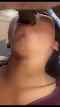 Titfuck i Blowjob i palce jej tak mocno