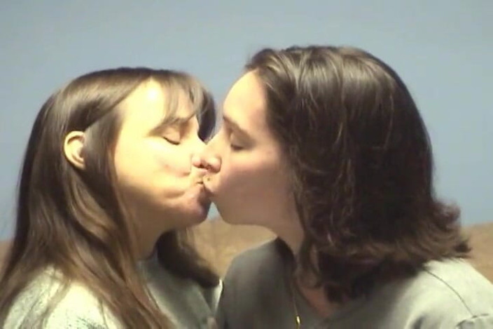 Radical Lesbian: 自家製セックス - 成熟した主婦熟女