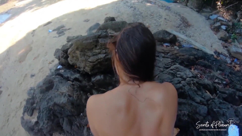 Molly Sweet: Gorąca dziewczyna fitness uprawia namiętny seks na publicznej plaży i...