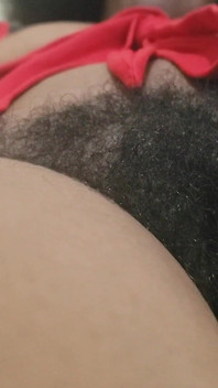 Solo pelosa miLF buona scopata - figa pelosa guarda in un intimo