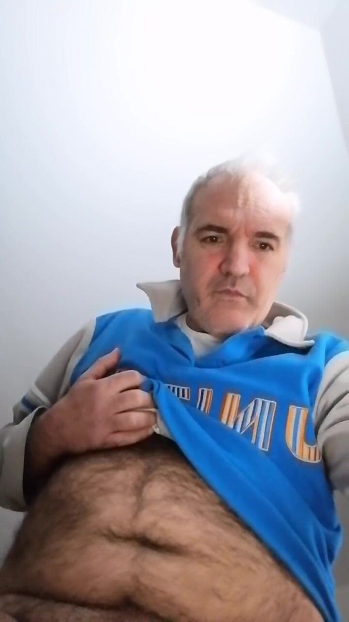 Setesesso7: Můj penis tvrdne a roste!