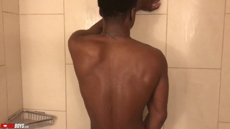 RocksBoys: Velký čůrák Dreezy Longwood naloží náklad