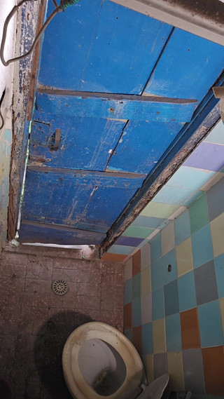 TheBlacKHunterr: 도이스 페간도 회사 욕실