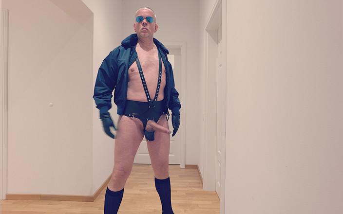 GERMANE_XL: Deri fetiş hunk xl 7