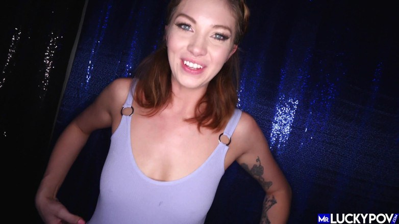 Mr.Lucky POV: Schönes modell Leah Winters wilde seite