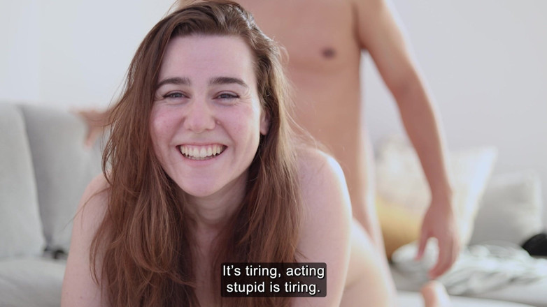 Verashia: Tüm dünyanın en seksi telefon görüşmesi