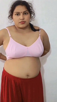 Beautiful Indian Bhabhi in Hot Blouse Loved and Fucked by Her Devar