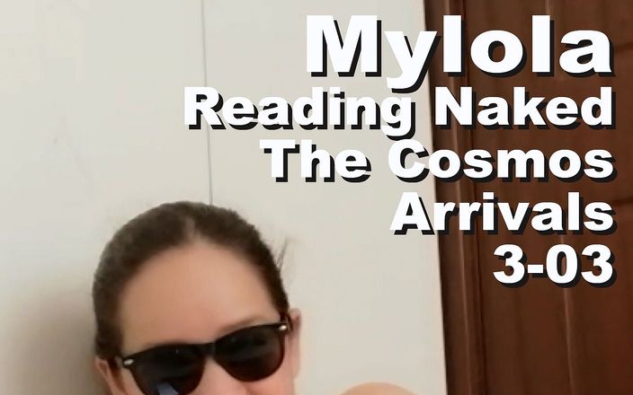 Cosmos naked readers: Mylola membaca sambil bugil The cosmos tiba-tiba