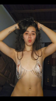 Sharon Deluxe