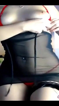 Horny Teen Bikini Showoff
