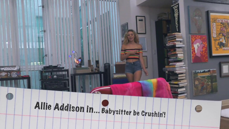 Mano Job: Allie Addison je tvá oblíbená chůva!