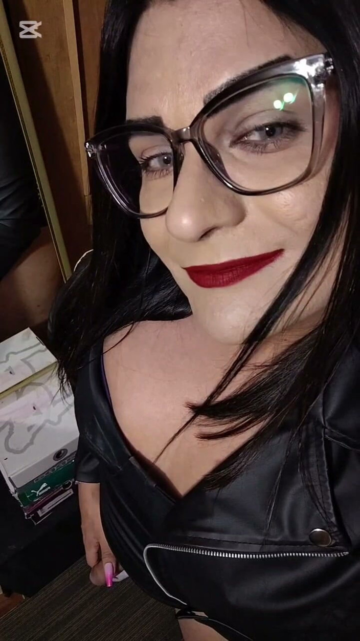 Vero boons: Hot Trans Motherfucker at Home