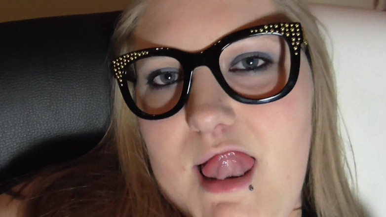 AmateurBBW: My Pussy Closeup.