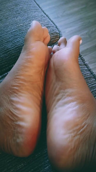 Mmmm Feet