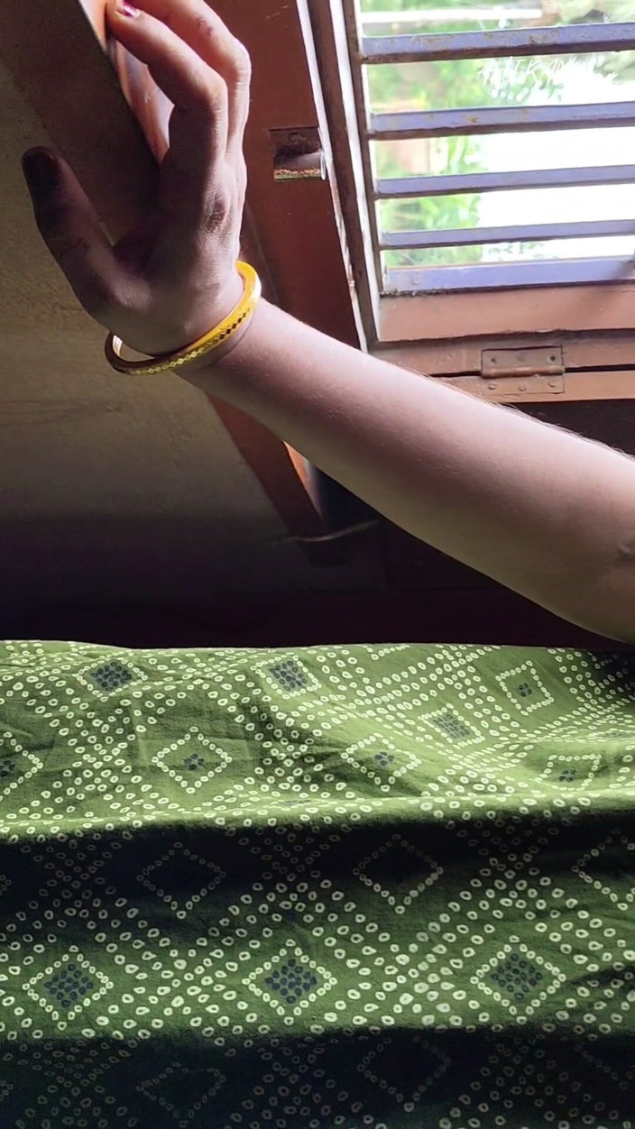 Aahan Ahiran: RŮŽOVÁ RECENZE PENISU A FORPLAY SE SVOU PŘÍTELKYNÍ V LOŽNICI....
