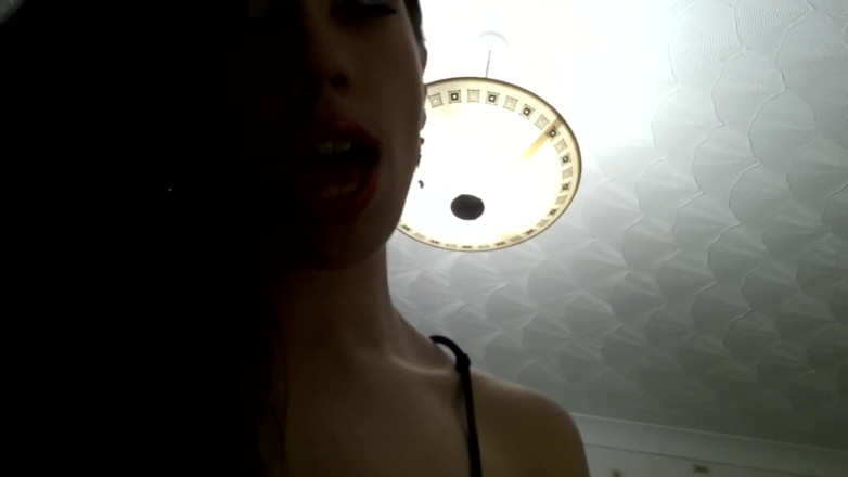 Mistress Mona: Stiefmutter reitet ihren frechen jungen, um seinen samen zu melken