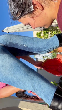 Chicas Desordenadas Junto a La Piscina, Jeans Mojados, Crema Y Burlas Sucias - Parte 1
