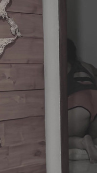 Hotwife pompino veloce per il vicino a casa