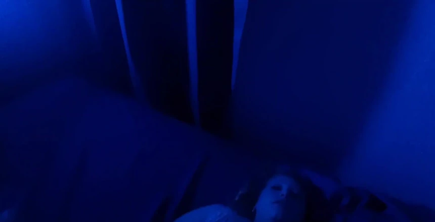 ScaninForFun: 热辣...床单双阴部性交 第一人称视角 礼貌的新动作摄像头湿点礼貌妻子的粗暴性爱