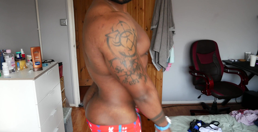 Amadeus: Att hålla kuk hård är en utmaning ..