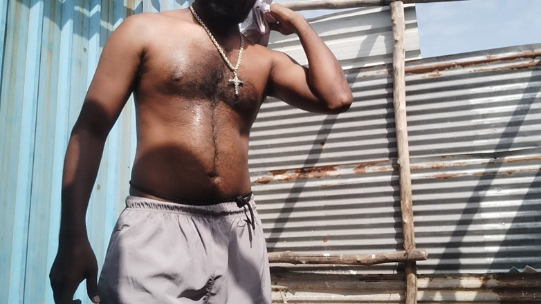 Kumbha Manoj Kumar: Xhard Indian Gay Filmmaker Shoot Outdoor Video