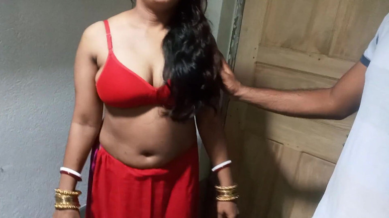 FireeCouple: Koupelna Se Nahakar Niaklte Hi Wife Ko Jabrdasti Choda - Bengálský...