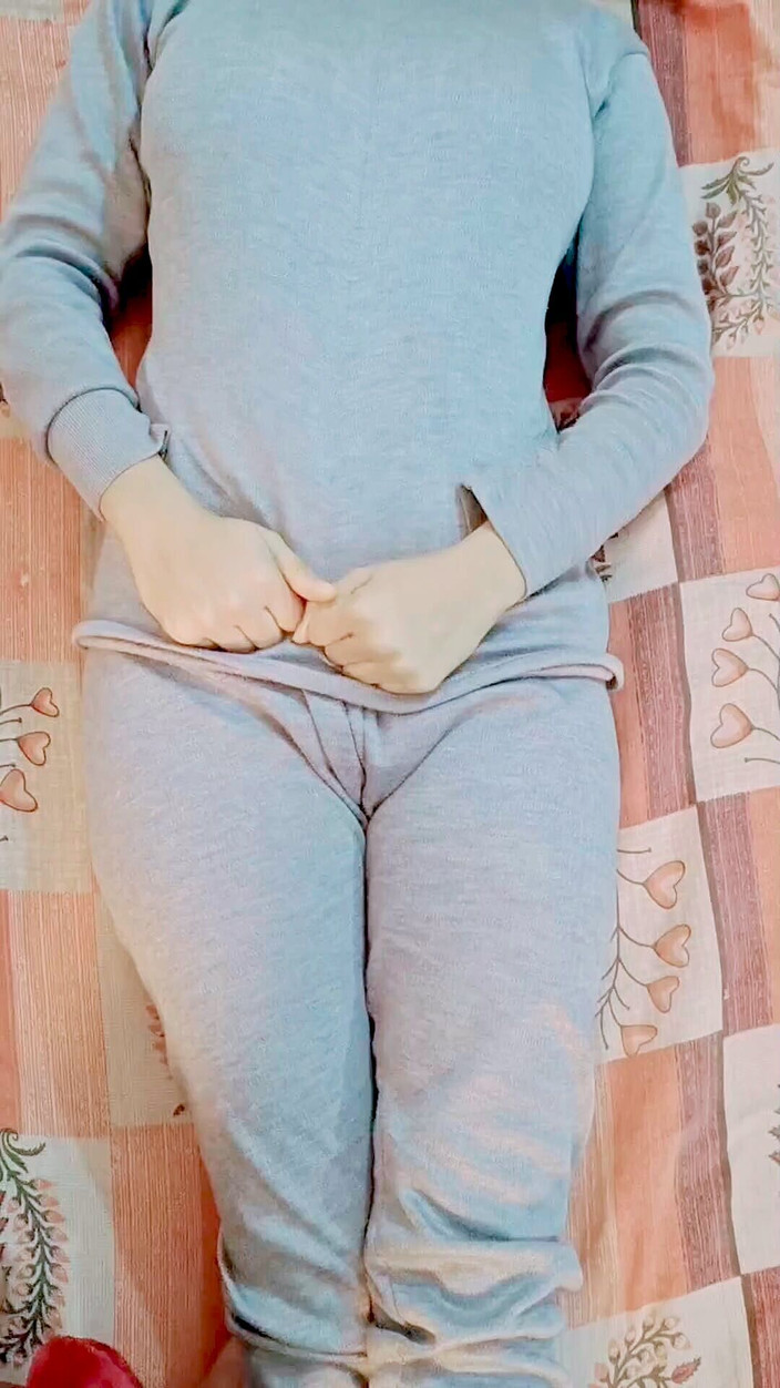 Bplove: Pierwszy raz Desi dziewczyny zbliżenie jebanie mnie i przyjaciela całą...