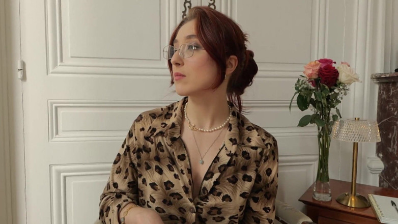 Madelaine_Rousset: hilaane ke lie rolaple - chikitsak niyukti.