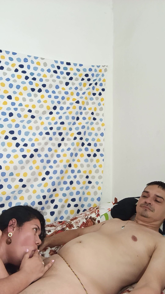 Valkyrieandluigy: Lady Sucking