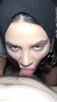 Müslüman Tesettürlü Bebeğin Üvey Erkek Kardeşiyle Gizli Seksi