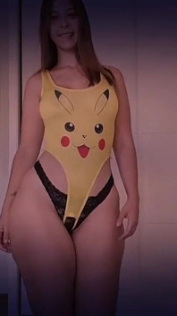 Bionda Latina Sexy