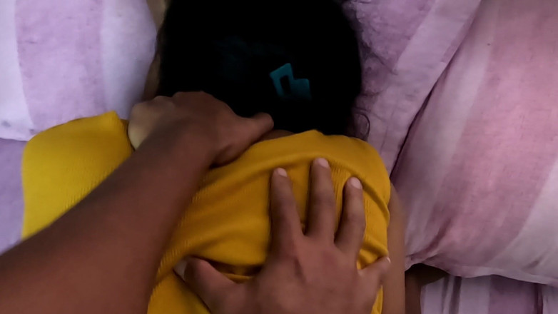 X69: Nou videoclip nepaleză