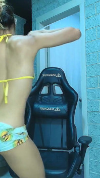 Latina Sexy Dancing Bodu Perfect Masturation in the Room