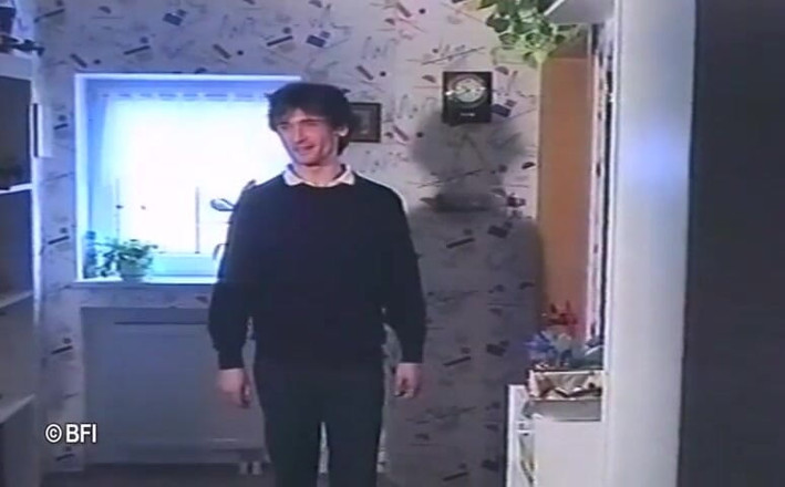Just Boys: Scopata con bambola del sesso per tizio arrapato