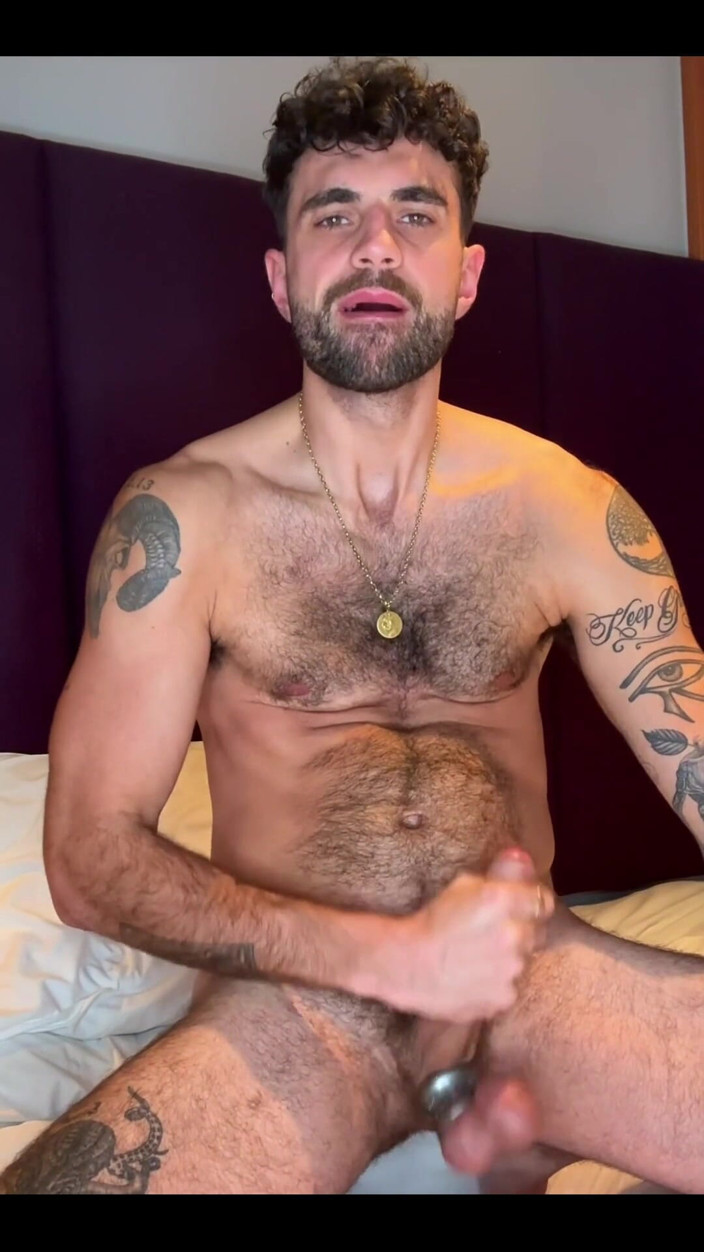 Eli Thorne: Trying Out Some New Toys I Fucking Love My Big...