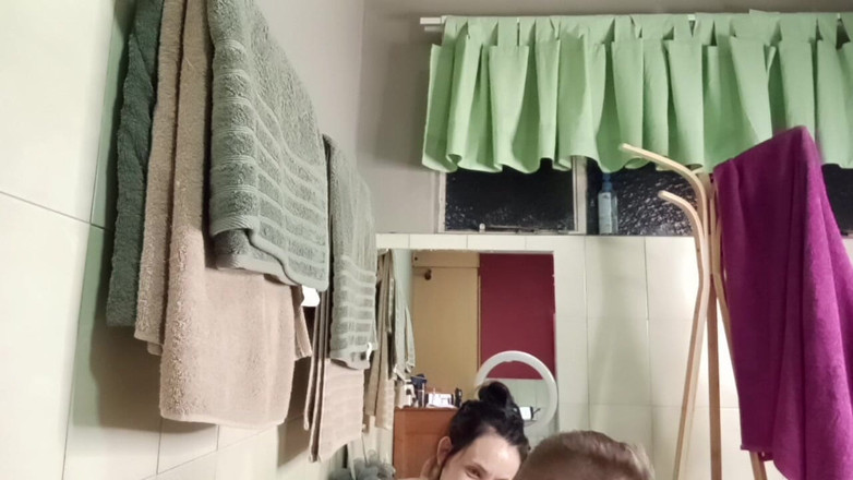 Bigjoefuckalott: Oda arkadaşımı tanımak