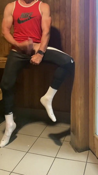 Dilf Jockdad87 Is Horned up in the Sauna Again!