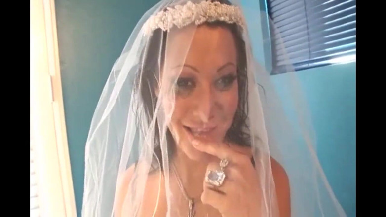 Vintage X: Horny Bride
