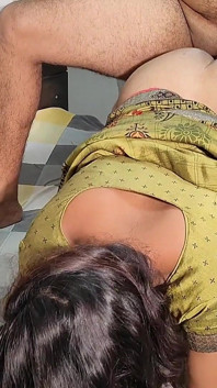 Rent Has Not Been Pai D for Two Months Komal Fell a Slee P in Her