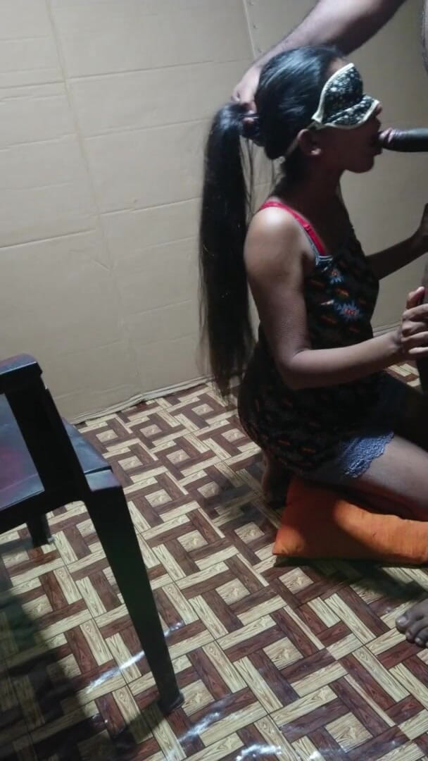 Tiyana: होटल में बॉस के साथ नौकरी का इंटरव्यू