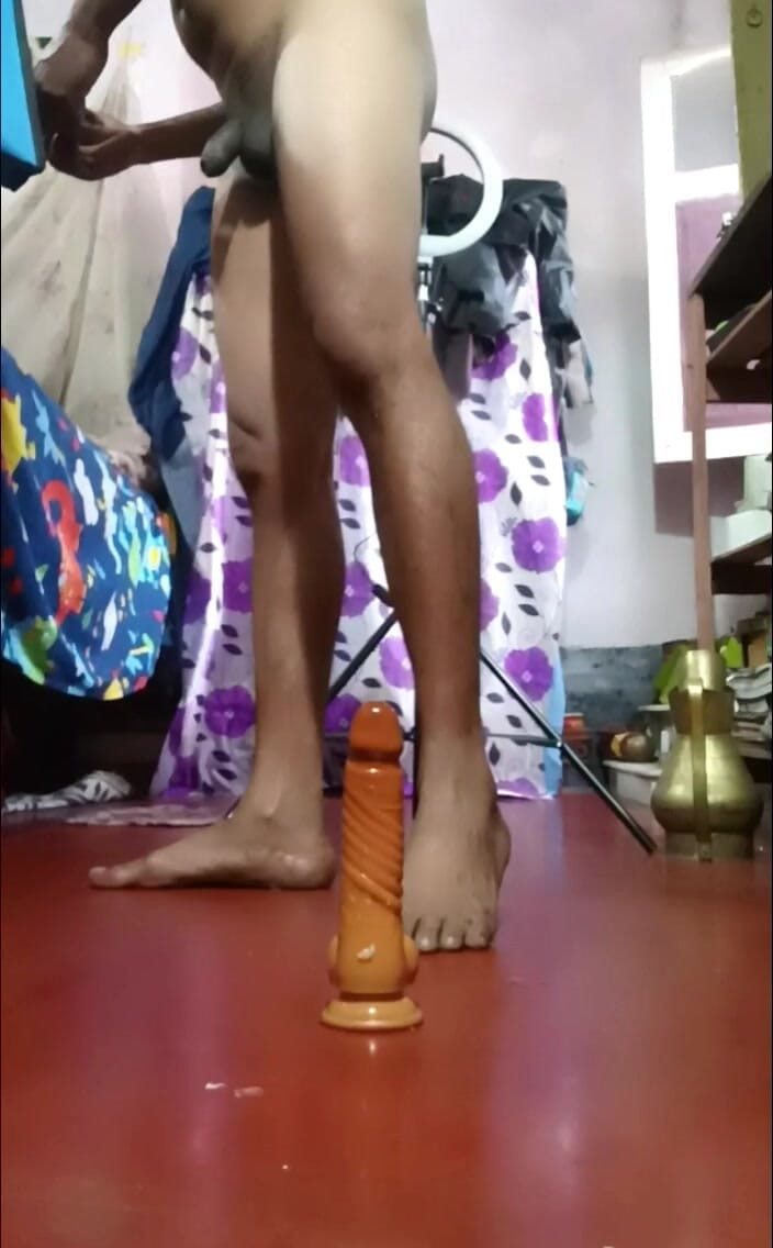 Kamu: Анальний ділдо