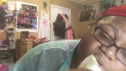 Sweety Racine: SSBBW Eats a Snack