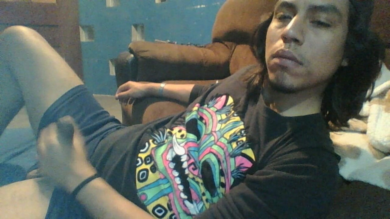 AlexAlejandro13: Damn Desire I Have in Bed