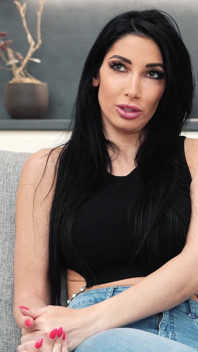 French Babe Clea Gaultier Interview