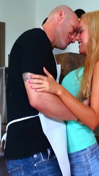 Mariah Madysinn: Big Tits and Orgasms