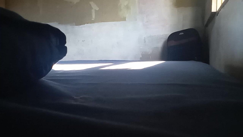 Giarlem slv: Szarpanie się w pokoju mojego stepkusina